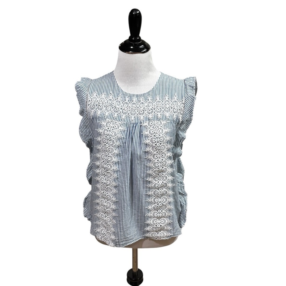 Chicwish Women's M Medium Crochet Reverie Sleeveless Top Lace Trim Striped - Picture 2 of 8